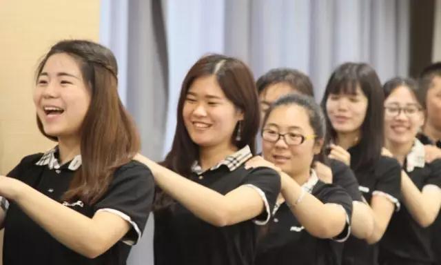 門窗設(shè)備
